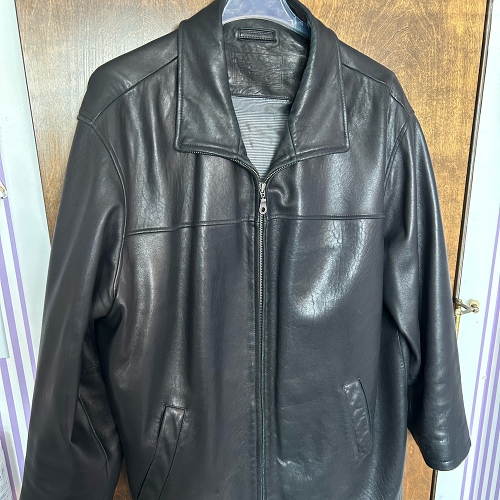 Men’s black leather jacket